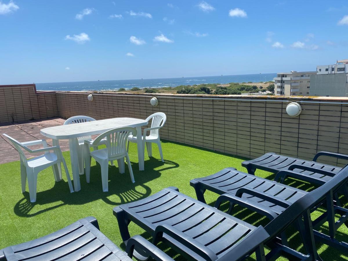 Beach Front With Rooftop วิลาโดคันด์ ภายนอก รูปภาพ