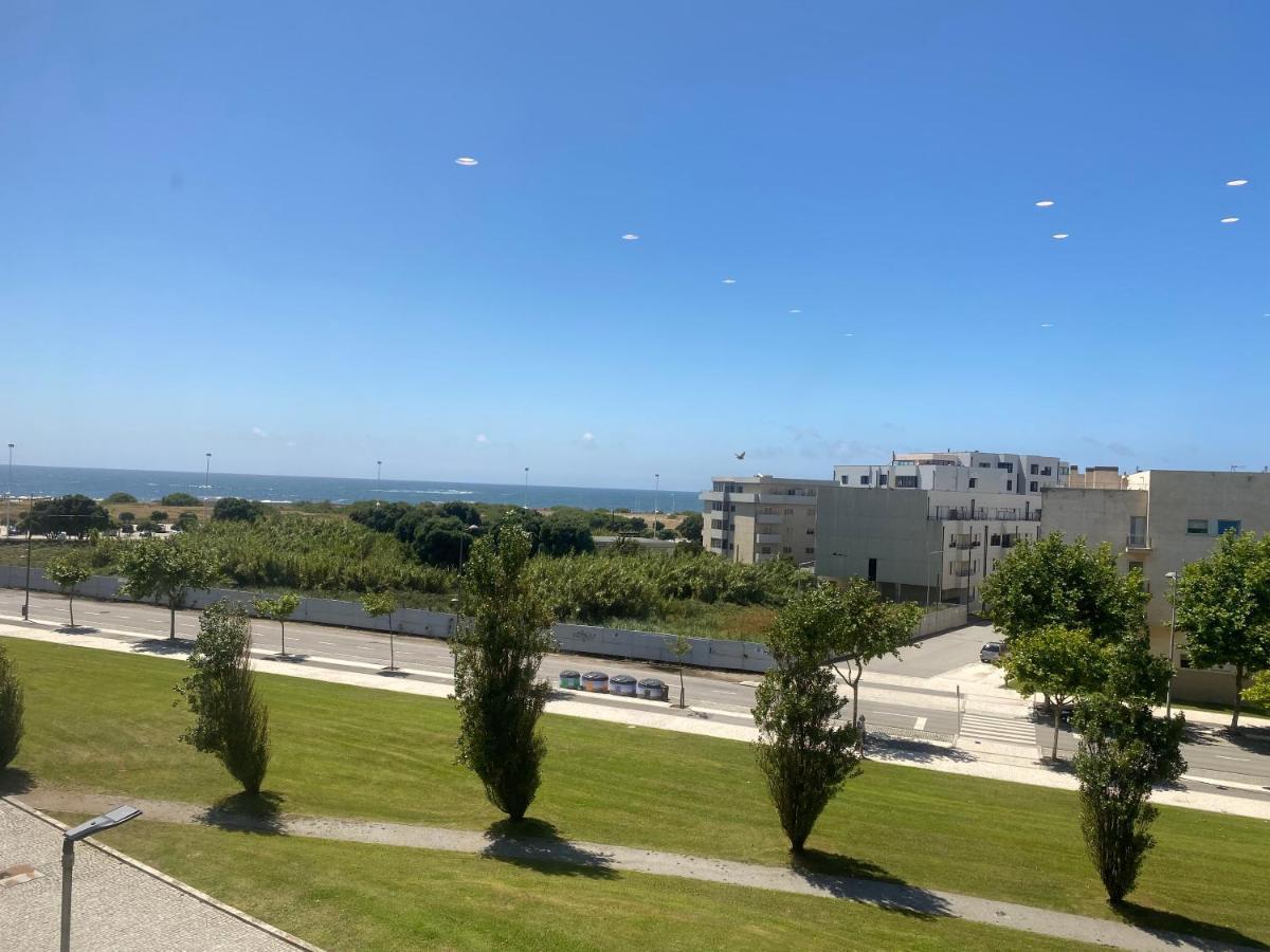 Beach Front With Rooftop วิลาโดคันด์ ภายนอก รูปภาพ
